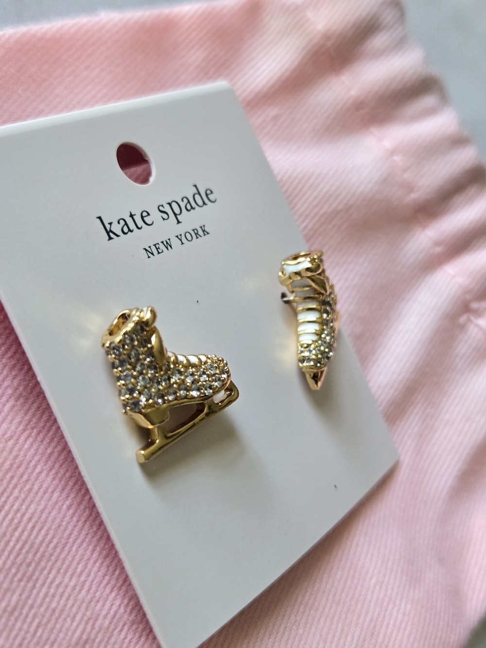kate spade NWT Snow Day Stud Earrings with Dust Bag - Picture 3 of 4